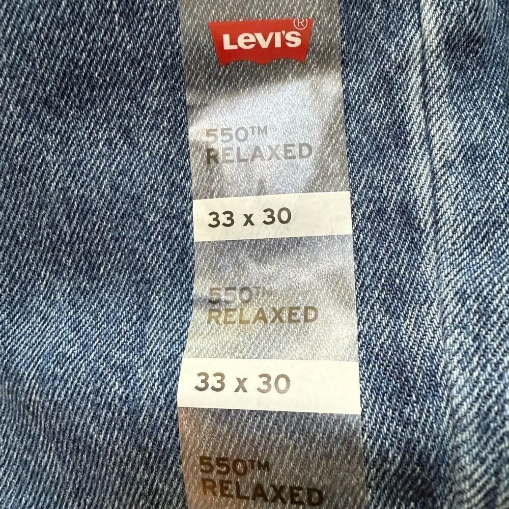 Levi's Mens 550 Relaxed Jeans Blue 33x30 NWT IN PACKAGE